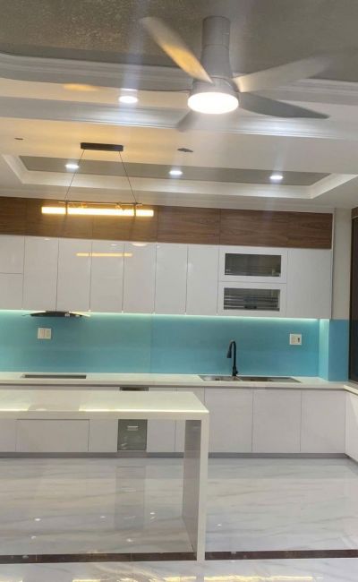 TỦ BẾP CÁNH ACRYLIC