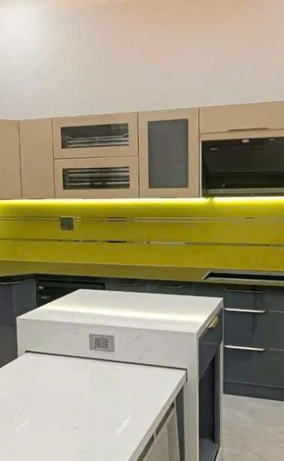 TỦ BẾP CÁNH ACRYLIC