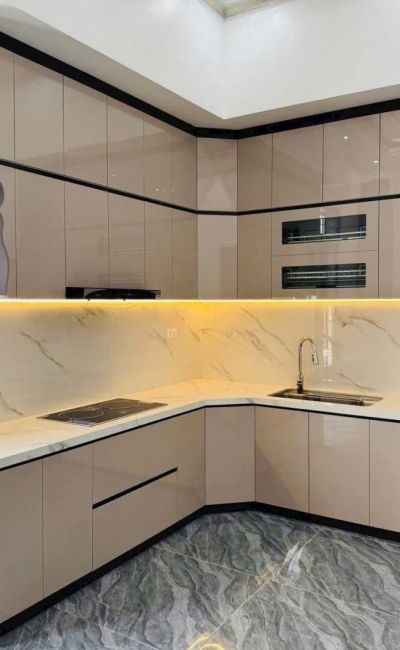 TỦ BẾP CÁNH ACRYLIC